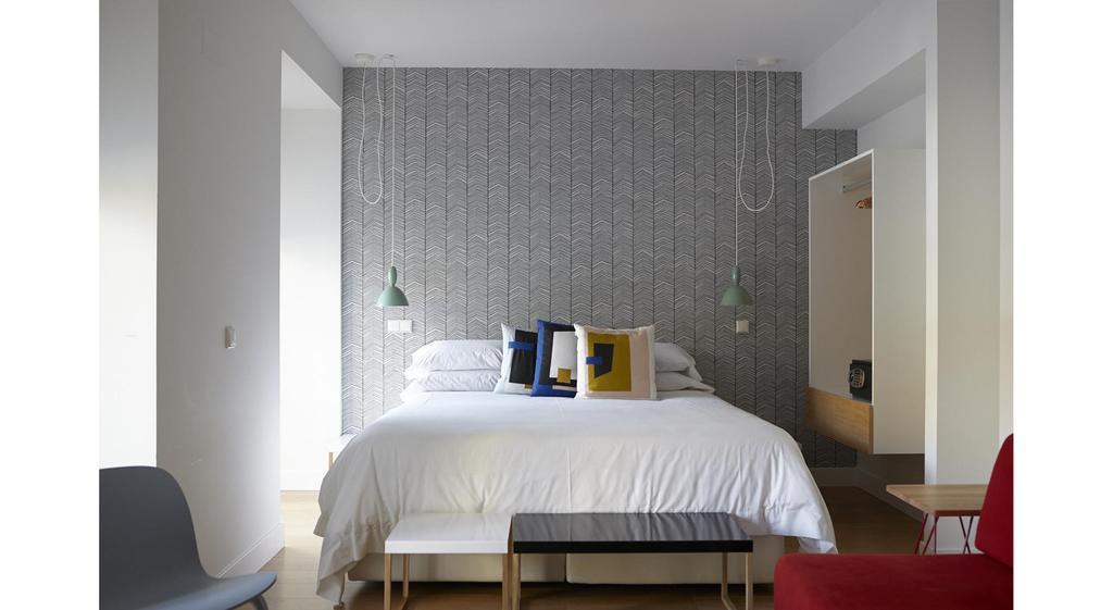 60 Balconies Art Apartment Madrid